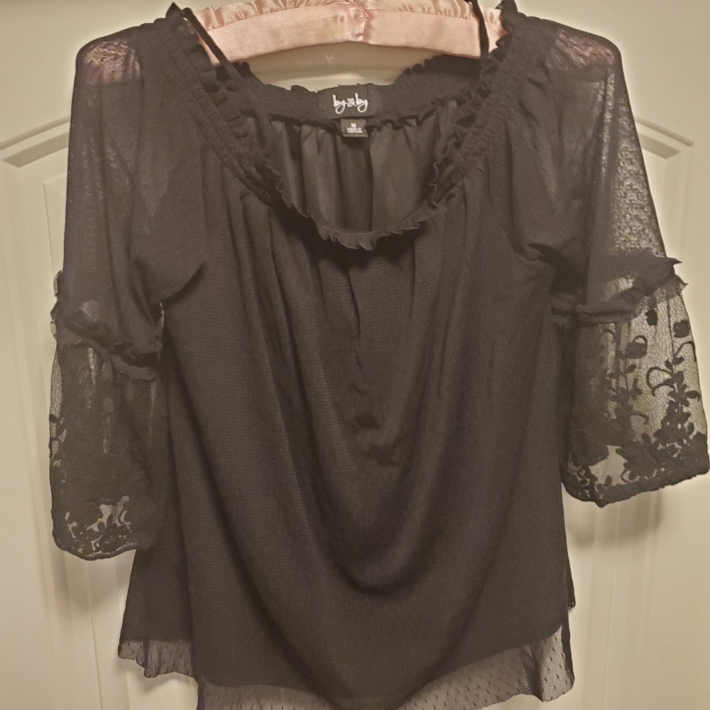 Black Lace Arm Blouse